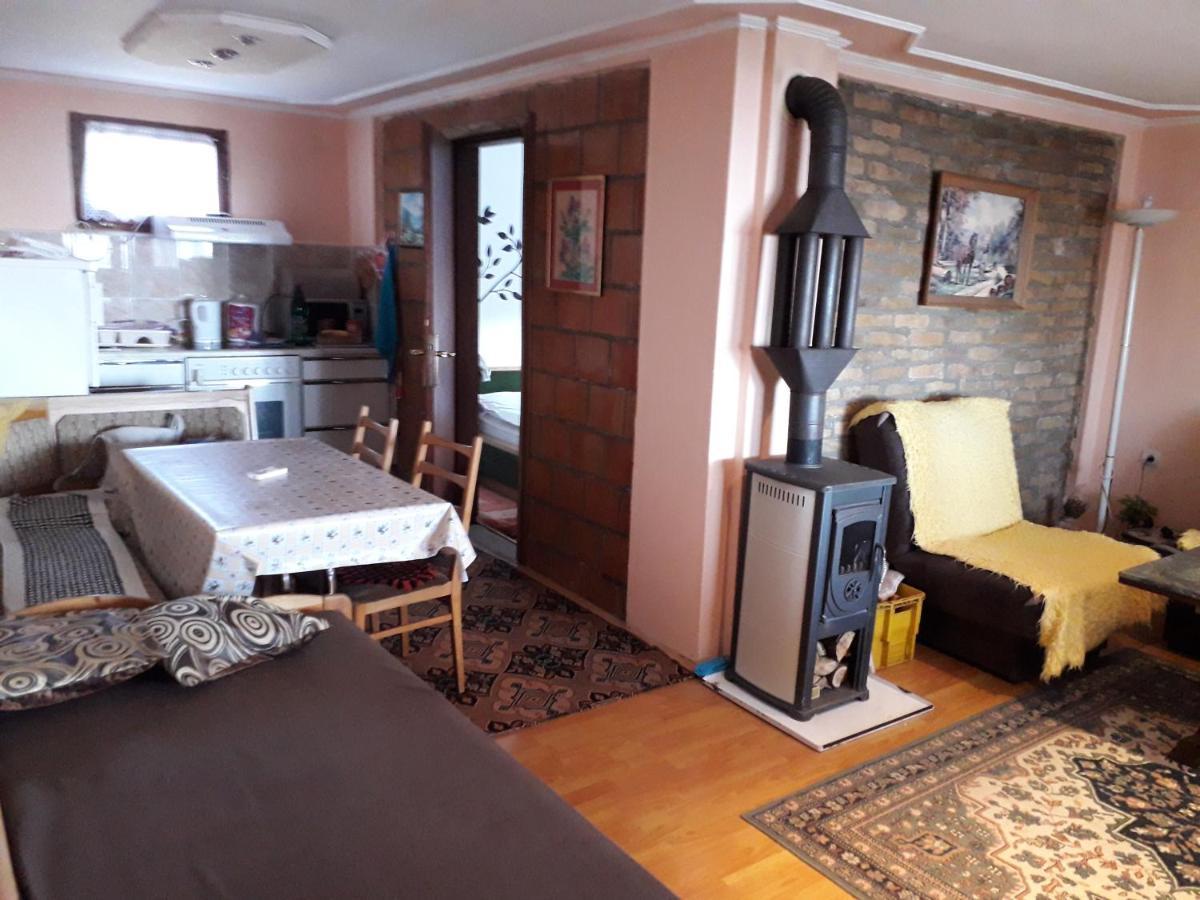Apartment Noletov Vidikovac เวิร์ดนิค ภายนอก รูปภาพ