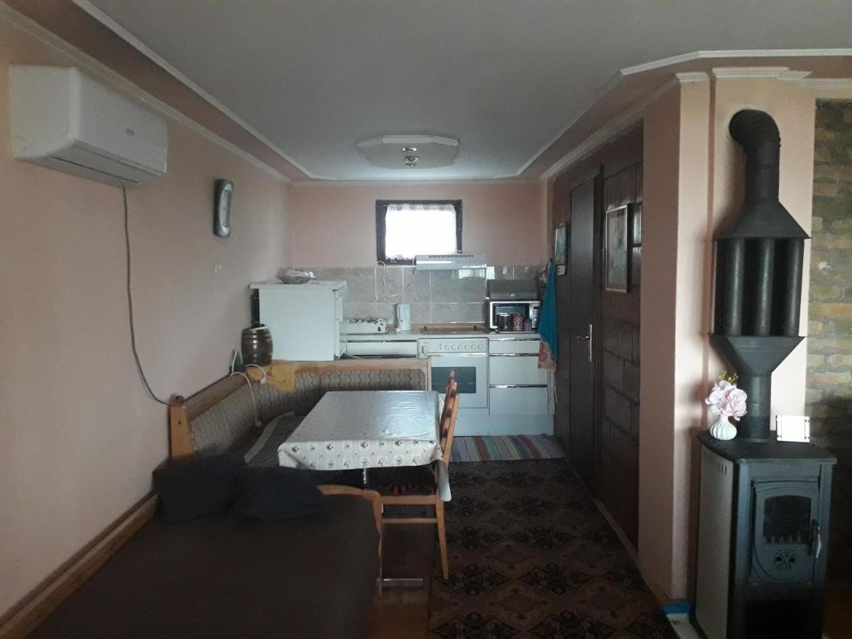 Apartment Noletov Vidikovac เวิร์ดนิค ภายนอก รูปภาพ